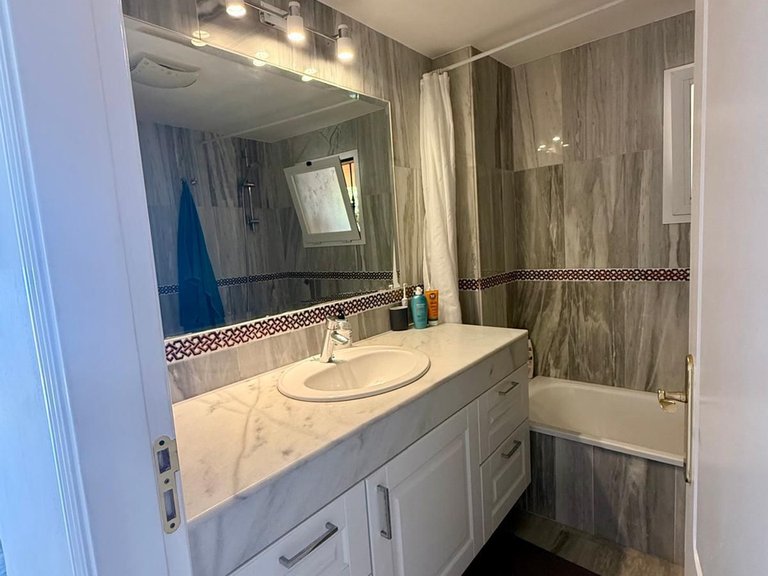 Apartment for Sale in Calahonda, Malaga 18