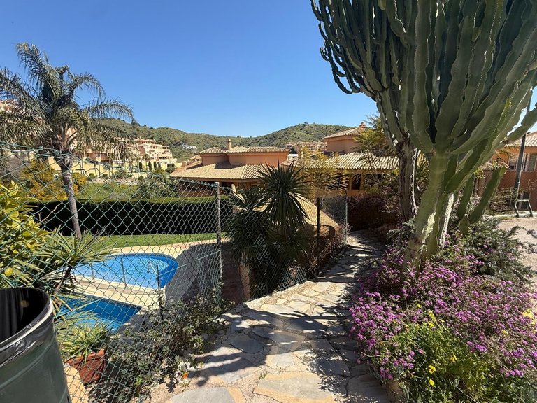 Apartment for Sale in Calahonda, Malaga 29