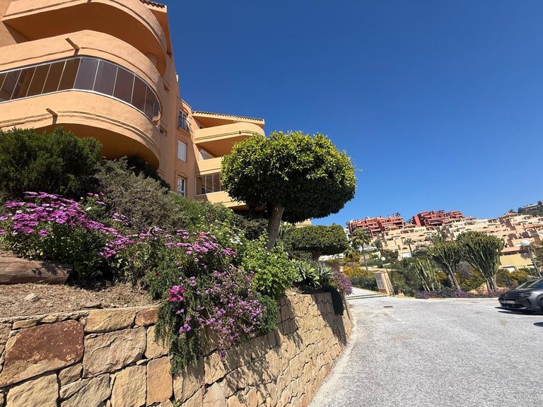 Apartment for Sale in Calahonda, Malaga 34