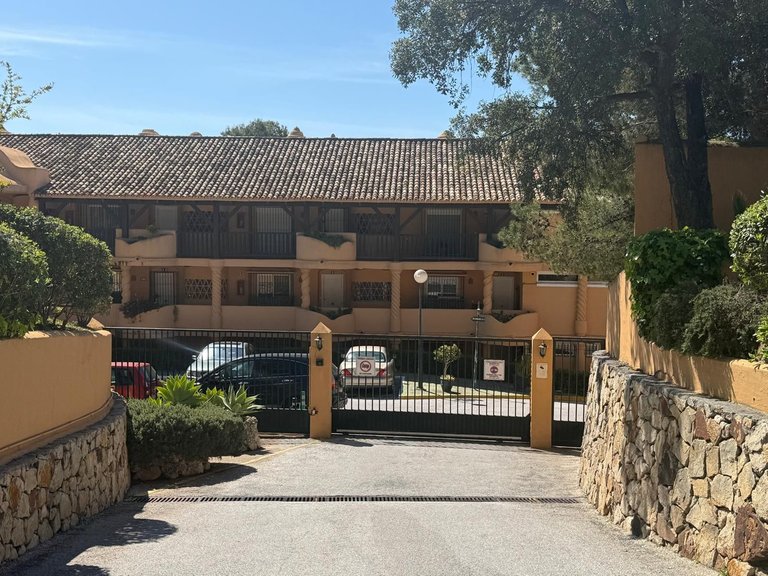Apartment for Sale in Calahonda, Malaga 37