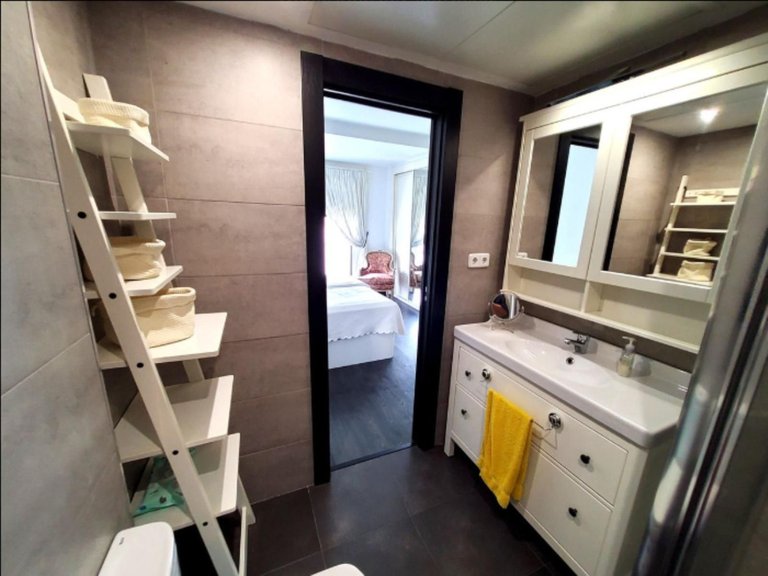 Apartment for Sale in Puerto Banús, Malaga 21