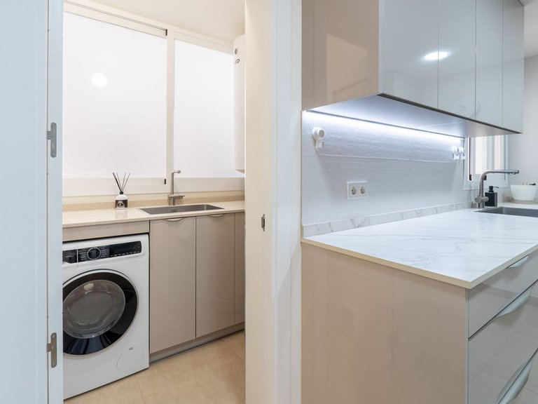 Apartment for Sale in Fuengirola, Malaga 5