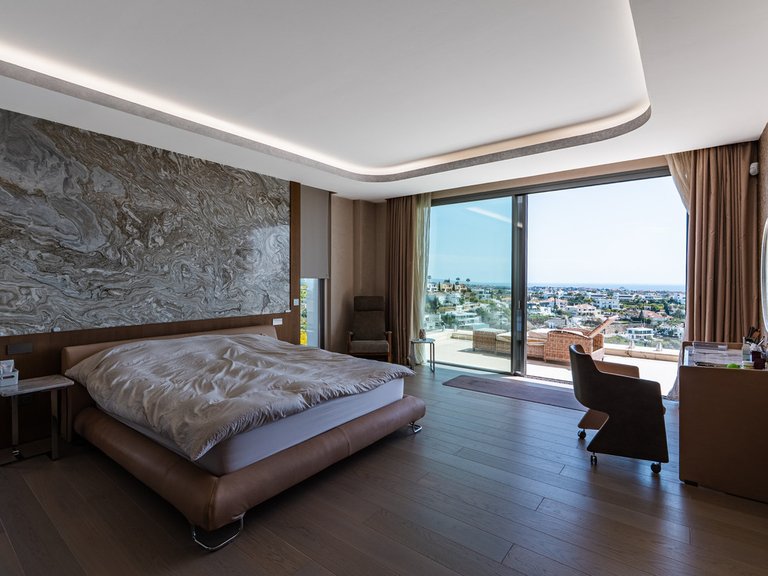 Villa for Sale in Benahavís, Malaga 25