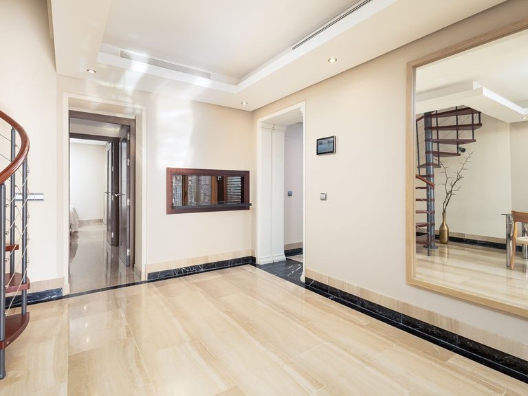 Apartment for Sale in Estepona, Malaga 4