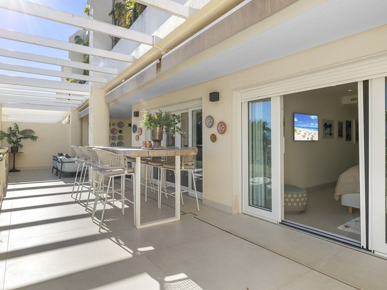 Apartment for Sale in Puerto Banús, Malaga 12