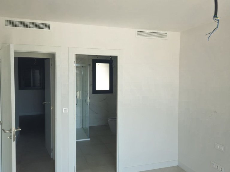 Apartment for Sale in Selwo, Malaga 13