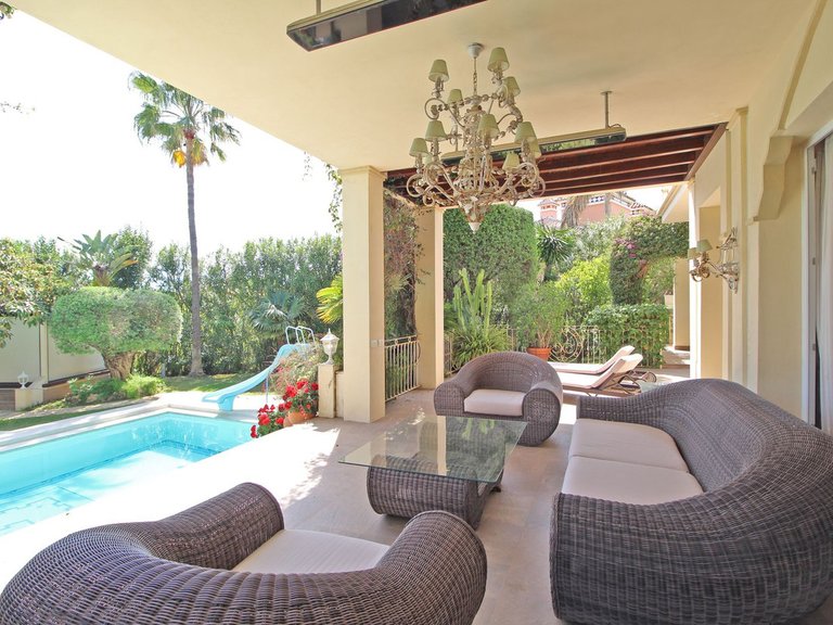 Villa for Sale in Bahía De Marbella, Malaga 2