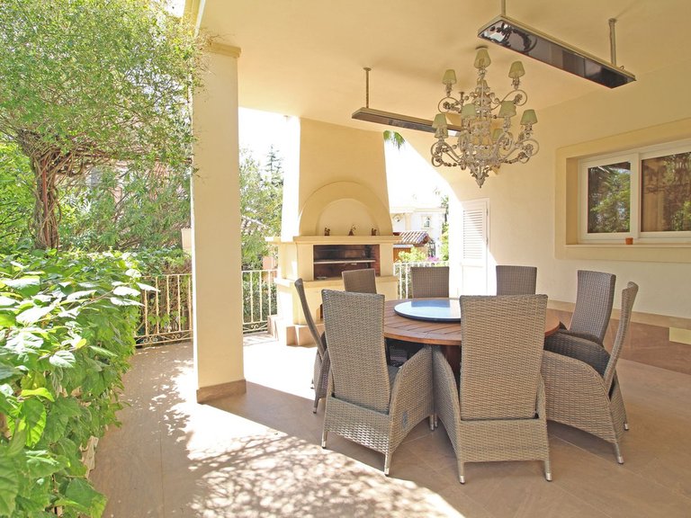 Villa for Sale in Bahía De Marbella, Malaga 21
