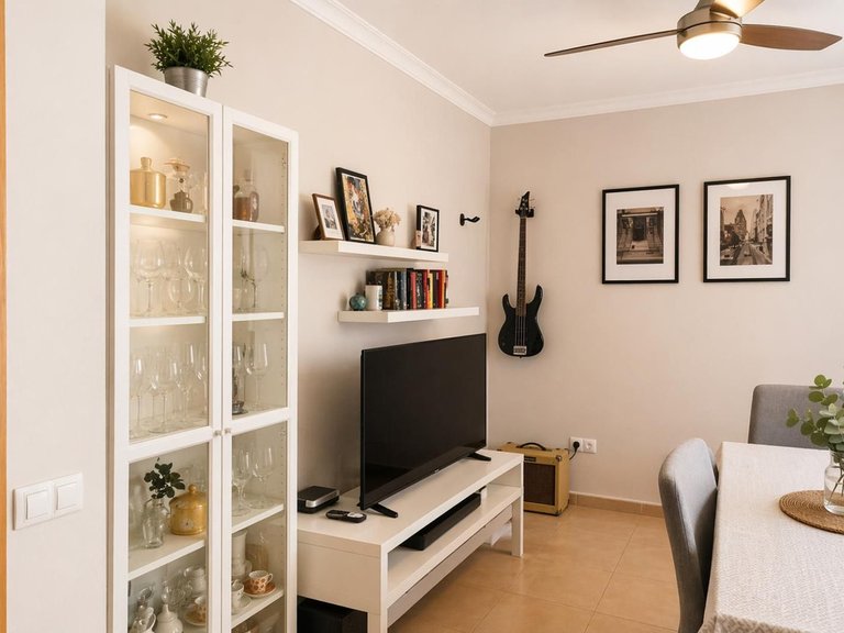 Apartment for Sale in Arroyo De Los Ángeles, Malaga 1