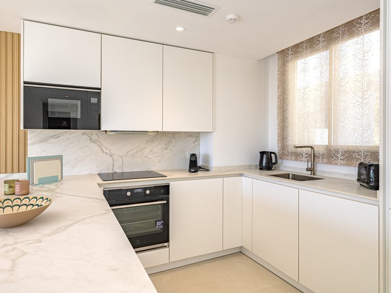 Apartment for Sale in Fuengirola, Malaga 11