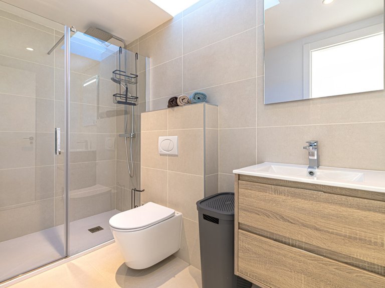 Apartment for Sale in Fuengirola, Malaga 18
