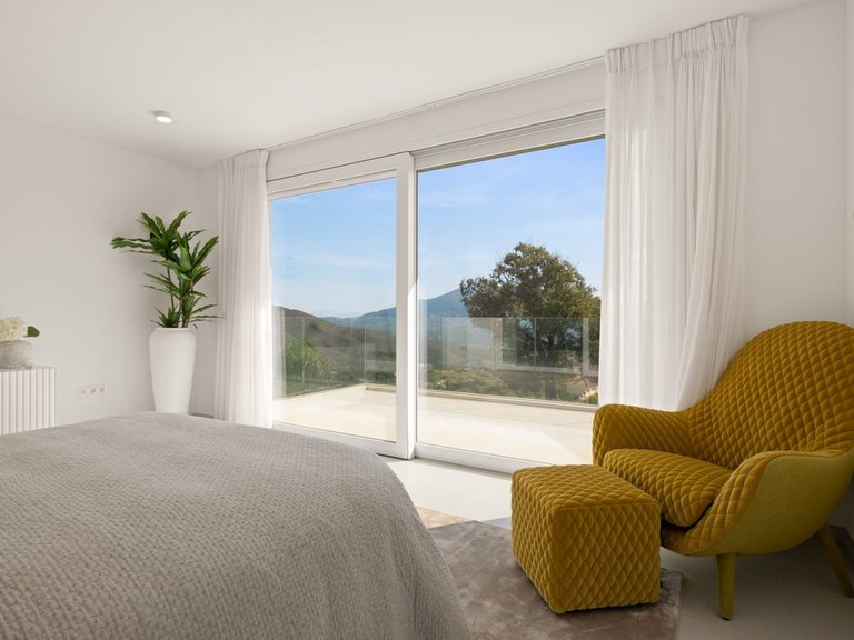Villa for Sale in La Mairena, Malaga 25
