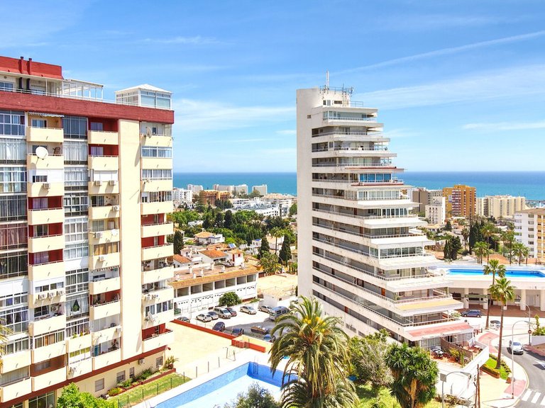 Apartment for Sale in Benalmadena Costa, Malaga 19