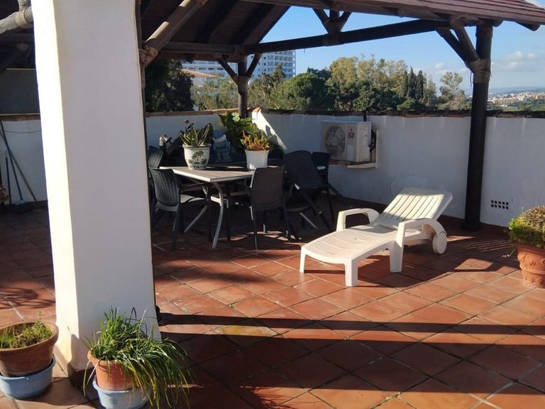 Commercial for Sale in El Paraiso, Malaga 35