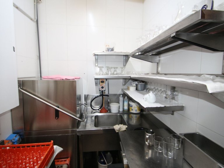 Commercial for Sale in El Paraiso, Malaga 8