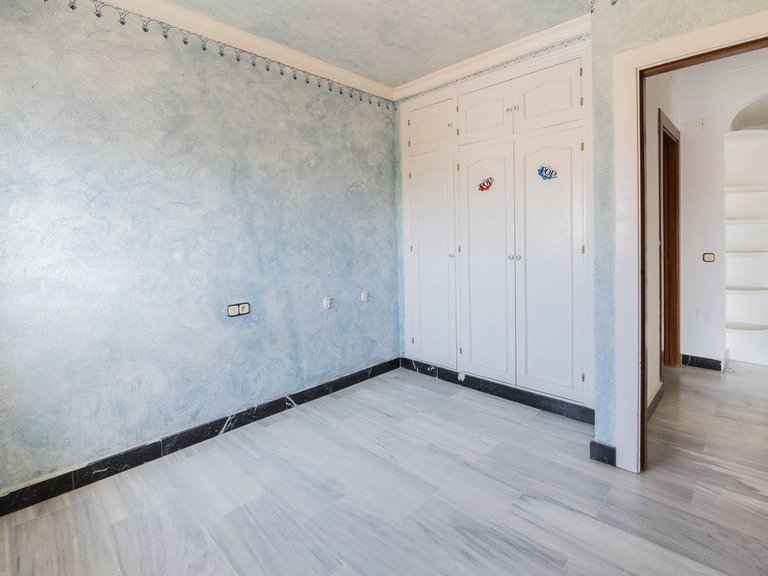 Apartment for Sale in Fuengirola, Malaga 18