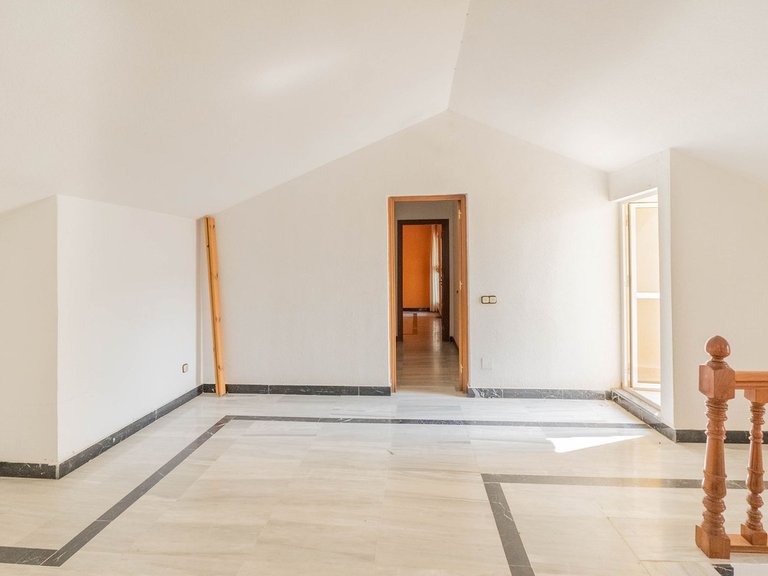 Apartment for Sale in Fuengirola, Malaga 24