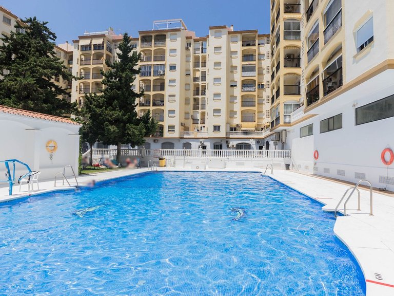 Apartment for Sale in Fuengirola, Malaga 36