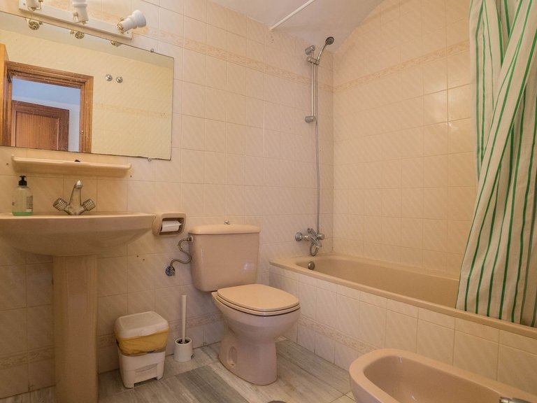 Apartment for Sale in Fuengirola, Malaga 9