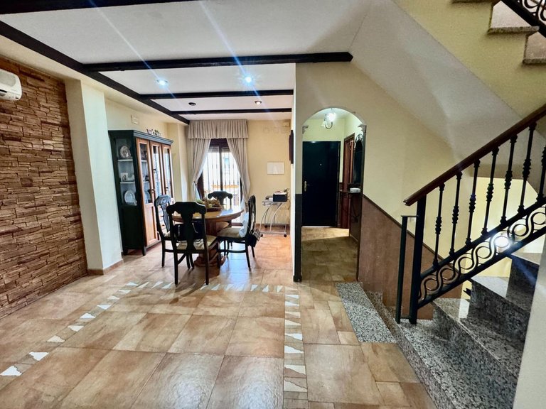 Villa for Sale in Benalmadena Pueblo, Malaga 11