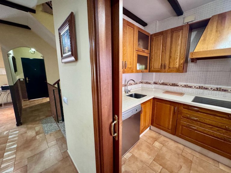 Villa for Sale in Benalmadena Pueblo, Malaga 4