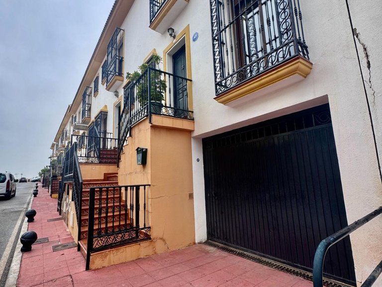 Villa for Sale in Benalmadena Pueblo, Malaga 51