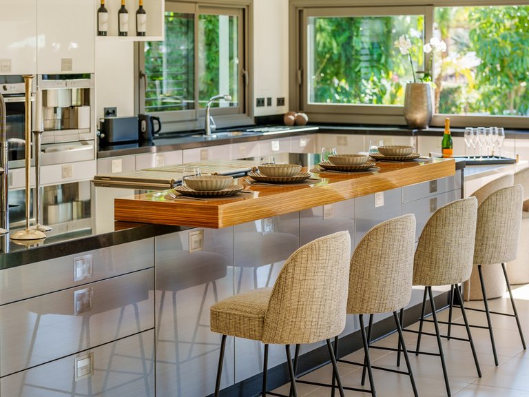 Villa for Sale in Costa del Sol Nueva Andalucía, Malaga 33