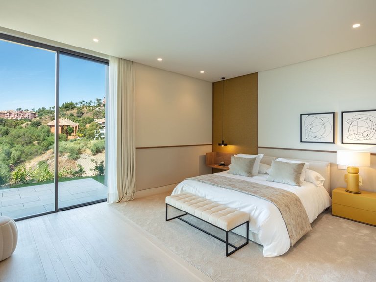 Villa for Sale in Benahavís, Malaga 18