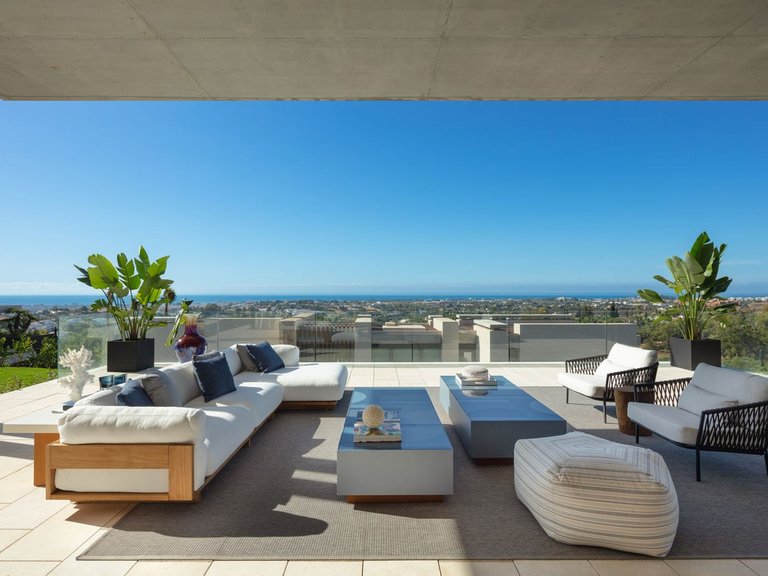 Villa for Sale in Benahavís, Malaga 2