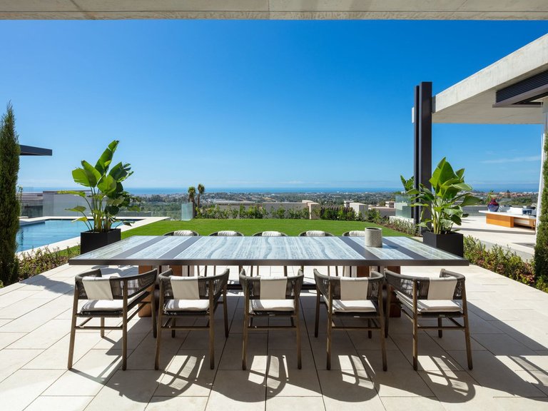 Villa for Sale in Benahavís, Malaga 30