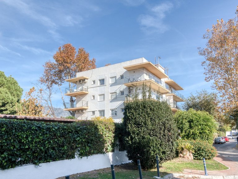 Apartment for Sale in The Golden Mile, Malaga 22