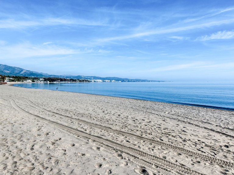 Apartment for Sale in The Golden Mile, Malaga 27