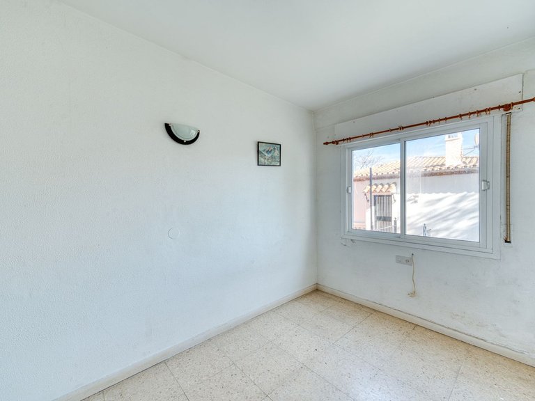 Apartment for Sale in The Golden Mile, Malaga 6
