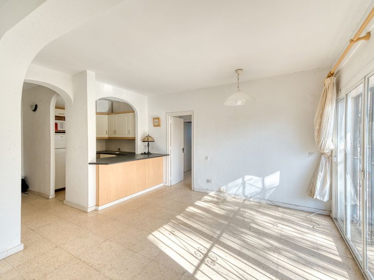 Apartment for Sale in The Golden Mile, Malaga 9