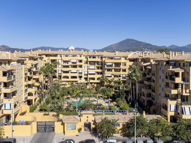 Apartment for Sale in San Pedro De Alcántara, Malaga 5