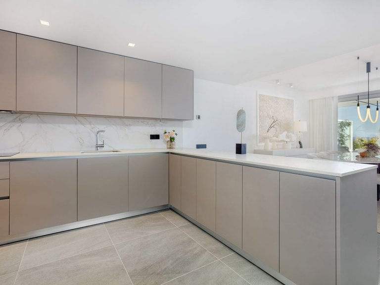 Villa for Sale in Estepona, Malaga 8