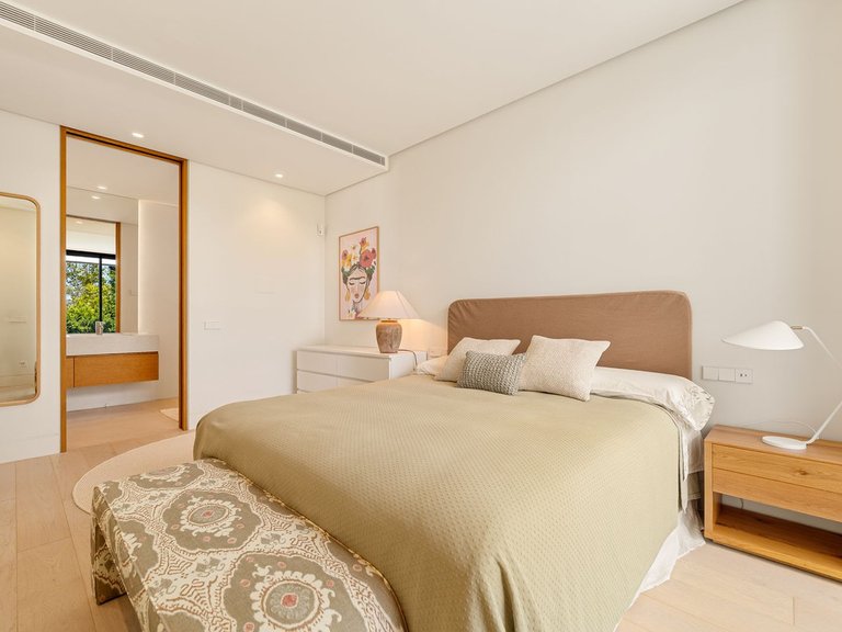 Villa for Sale in Guadalmina Alta, Malaga 39