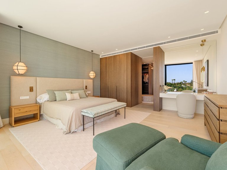 Villa for Sale in Guadalmina Alta, Malaga 49
