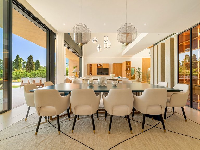 Villa for Sale in Guadalmina Alta, Malaga 8