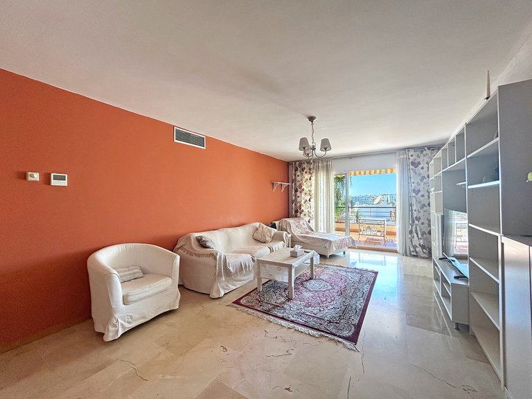 Apartment for Sale in Guadalmina Alta, Malaga 4