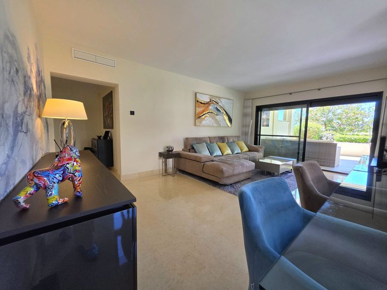 Apartment for Sale in Benahavís, Malaga 11