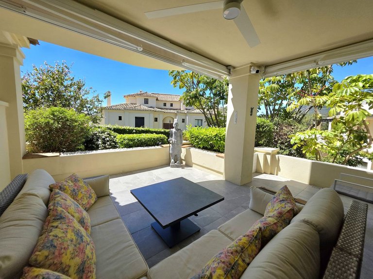 Apartment for Sale in Benahavís, Malaga 22