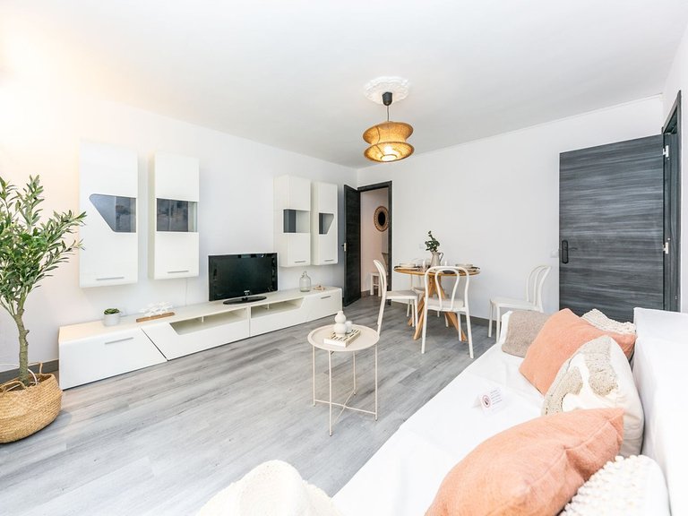 Apartment for Sale in Arroyo De La Miel, Malaga 2