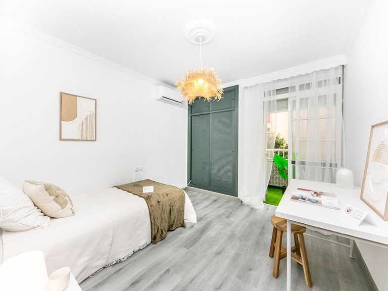 Apartment for Sale in Arroyo De La Miel, Malaga 20