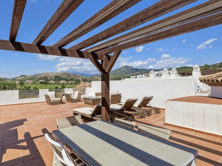 Apartment for Sale in Los Arqueros, Malaga 1