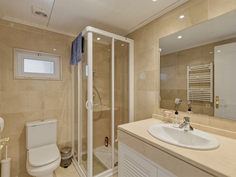 Apartment for Sale in Los Arqueros, Malaga 11