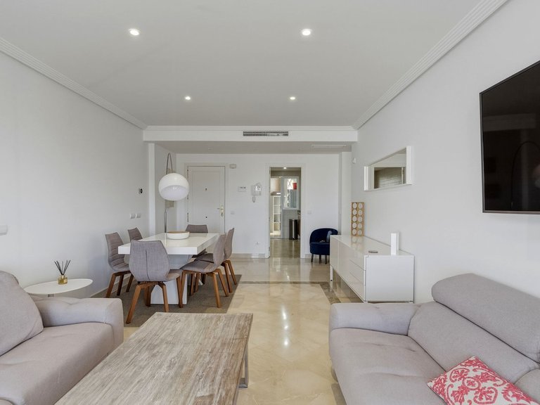 Apartment for Sale in Los Arqueros, Malaga 3