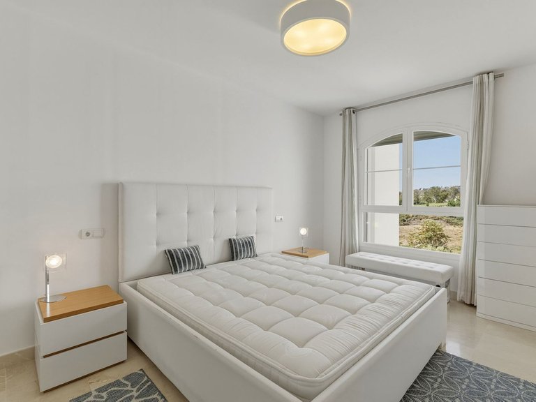 Apartment for Sale in Los Arqueros, Malaga 9