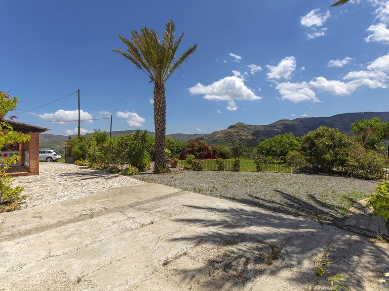 Country House for Sale in Pizarra, Malaga 14
