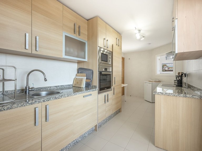 Apartment for Sale in La Mairena, Malaga 16